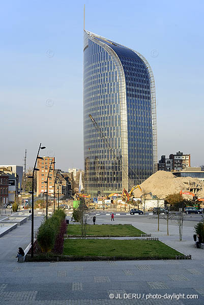 Liège - passerelle sur la Meuse